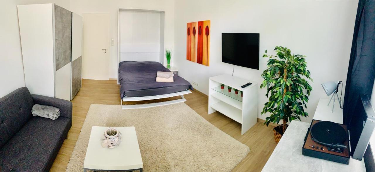 Moderner Bungalow, 20 Minuten Bis Hannover City, 24H Check-In Garbsen Dış mekan fotoğraf