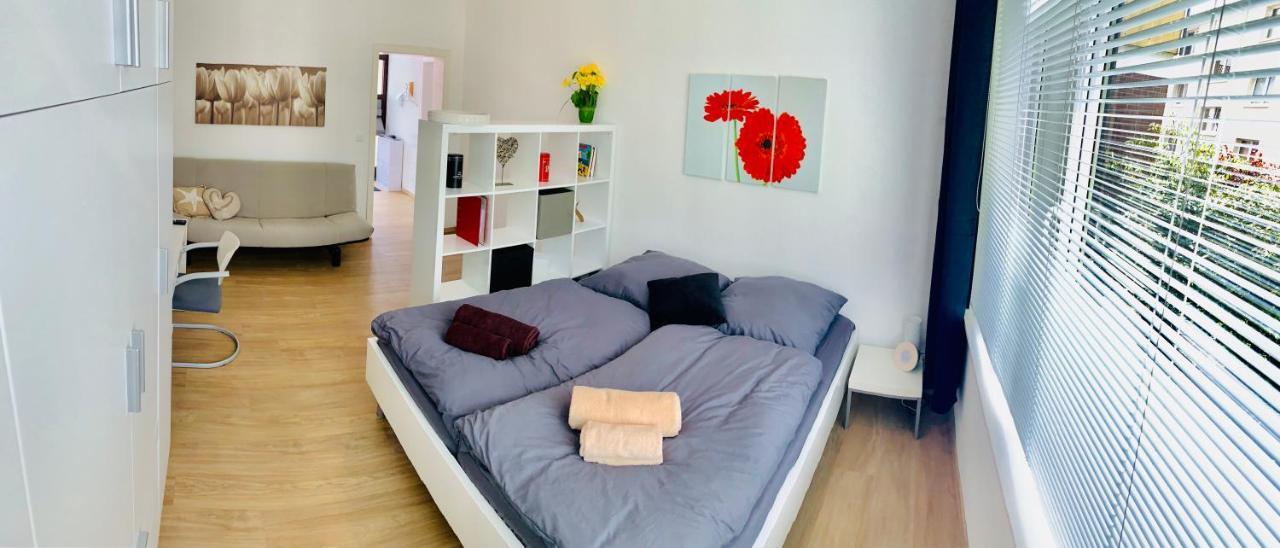 Moderner Bungalow, 20 Minuten Bis Hannover City, 24H Check-In Garbsen Dış mekan fotoğraf